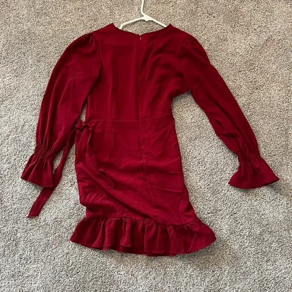 2/$40 VDAY Women wine red ruffle front wrap dress long sleeve burgundy medium - Picture 6 of 11